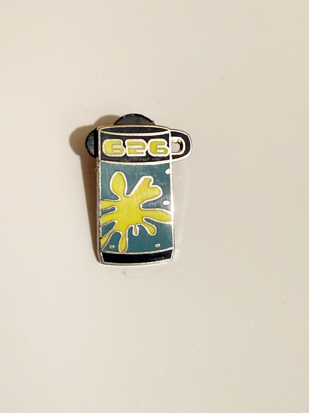 Disney Stitch Green & Yellow Thermos pin-